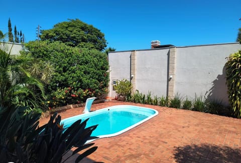 Garden, Swimming pool