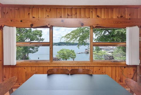 Lake Hickory Trio with Boat Slip House in Hickory