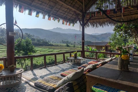 Restaurant/places to eat, View (from property/room), Dining area, Garden view