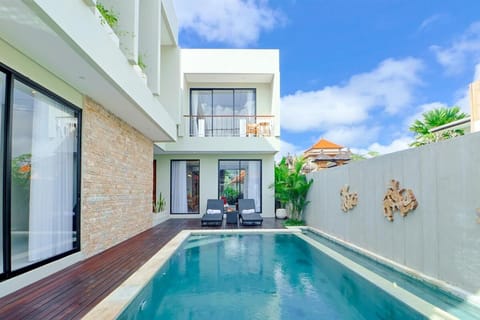 Glücks Point House Bali, by ubud Villa in Sukawati