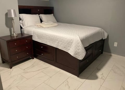 Peaceful Escape House in Omaha