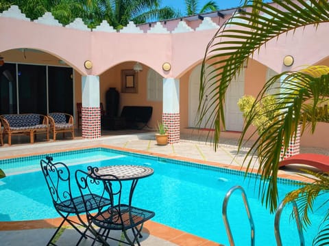 Seating area, Swimming pool