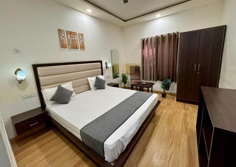 Sparkle Jaipur Hotel in Jaipur