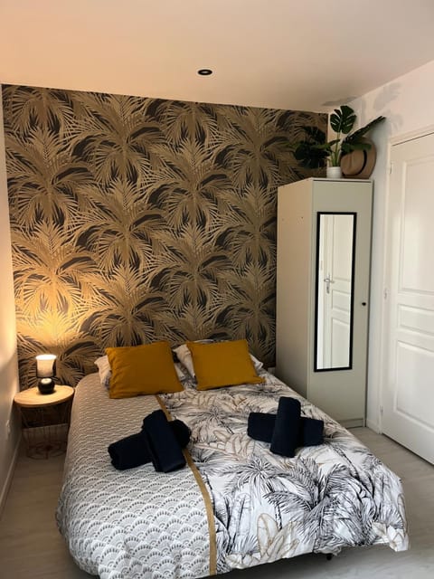 Le Péronne-2 Apartment in Cambrai