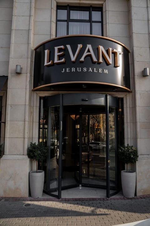 Facade/entrance, Property logo or sign