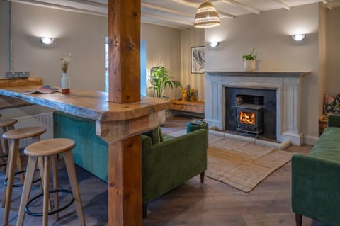 Communal lounge/ TV room, fireplace