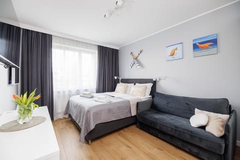 Seating area, Bedroom