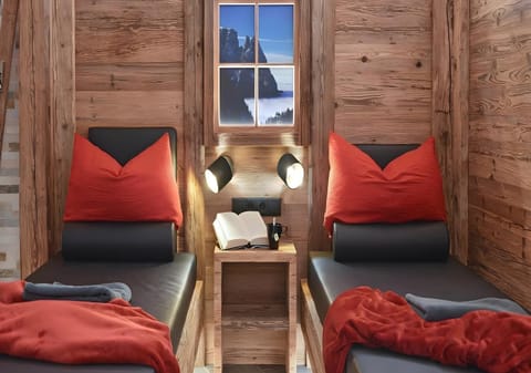 Living room, Bedroom