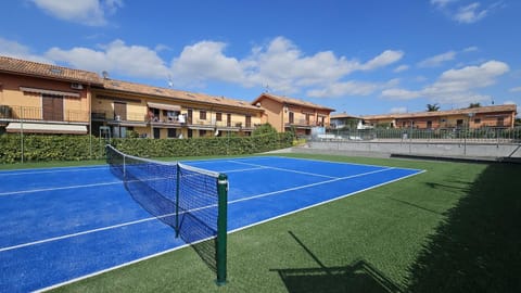 Tennis court