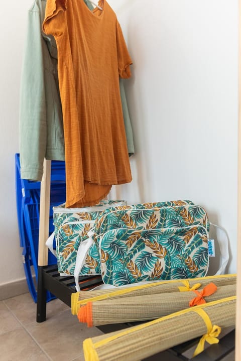 Bed, Photo of the whole room, Bedroom, furniture, wardrobe