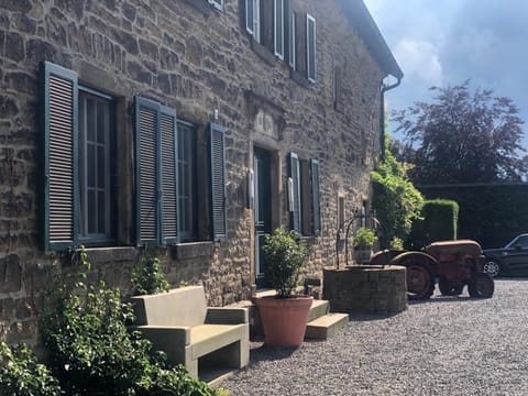 Day, Garden view, Parking