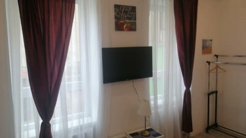 TV and multimedia, Bedroom