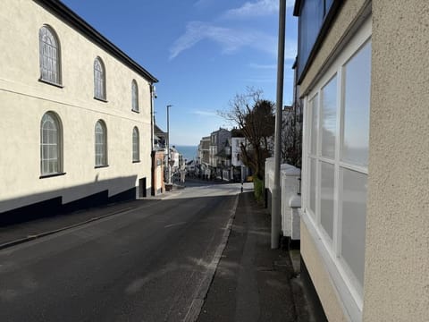 Property building, Street view