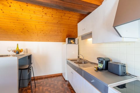 oven, stove, kitchen