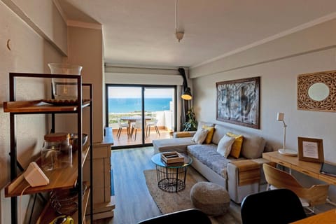 Living room, Sea view