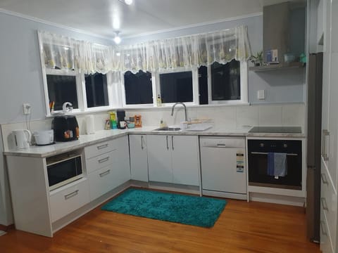 Your private sanctuary Vacation rental in Hamilton