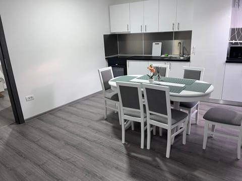 Casa Eden Apartment in Timiș County