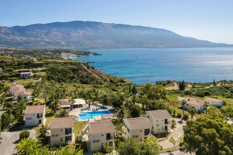 Property building, Bird's eye view, Mountain view, Sea view, Swimming pool