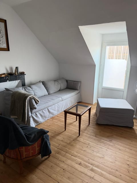 F2 vu sur l Allier pour 6 pers Apartment in Moulins