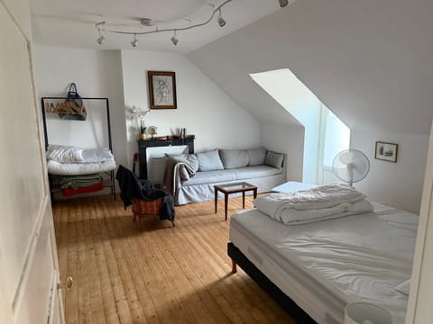 F2 vu sur l Allier pour 6 pers Apartment in Moulins