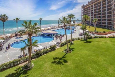 Property building, Day, Garden, Beach, Sea view, Swimming pool, Swimming pool, sunbed