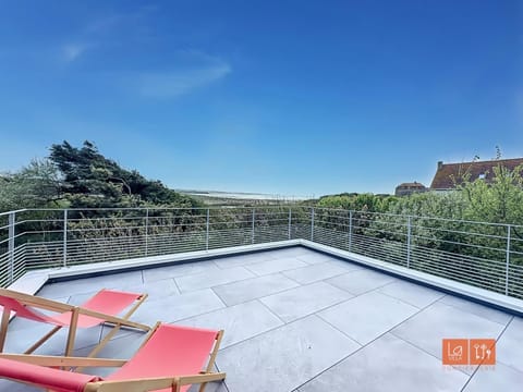 Day, Natural landscape, View (from property/room), Balcony/Terrace