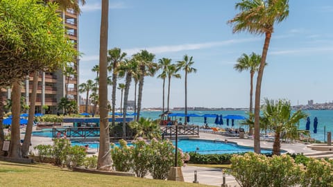 Property building, Day, Garden, Beach, Swimming pool, Swimming pool