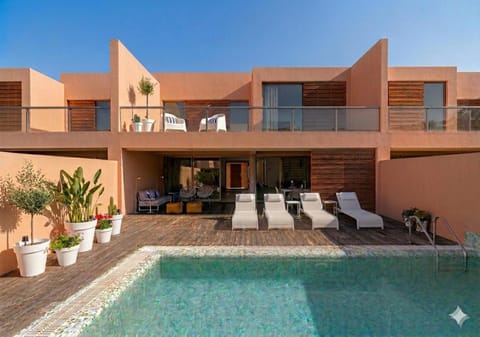 Patio, Pool view
