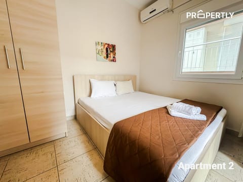 SeaYa Beach Retreat - Private Parking Apartment in Halkidiki