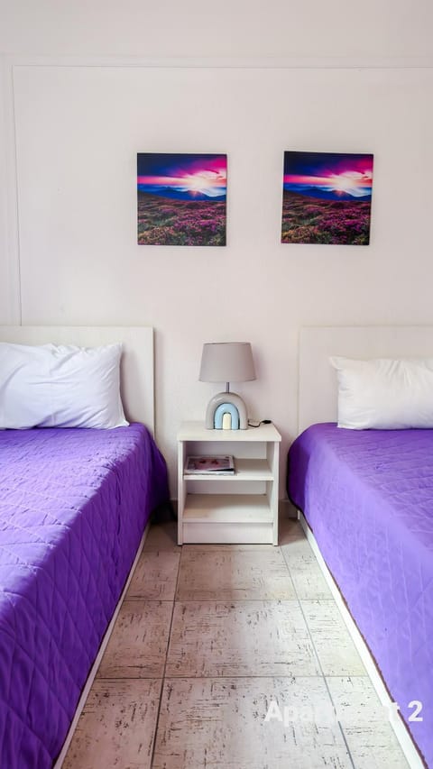 SeaYa Beach Retreat - Private Parking Apartment in Halkidiki