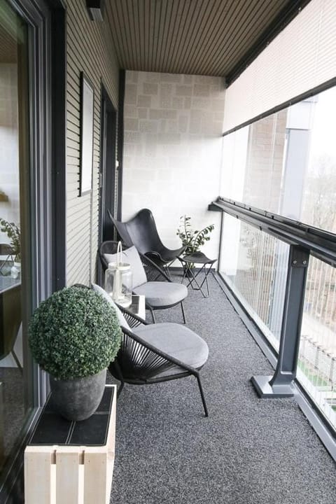 Uniikki kolmio Aurajokinäkymin Apartment in Turku