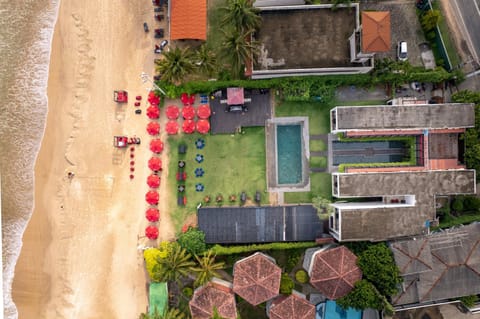 Property building, Day, Natural landscape, Bird's eye view, Beach, Pool view, Sea view, Swimming pool