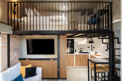 Kitchen or kitchenette, Living room