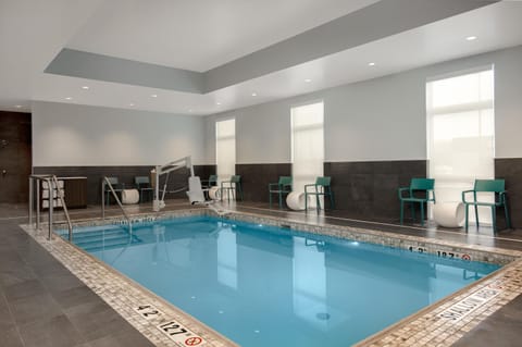Swimming pool, Swimming pool