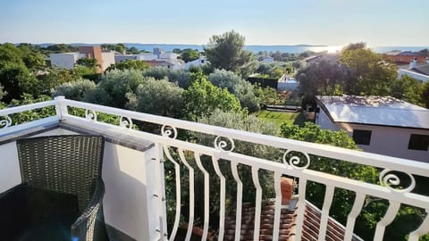 View (from property/room), Balcony/Terrace, Sea view