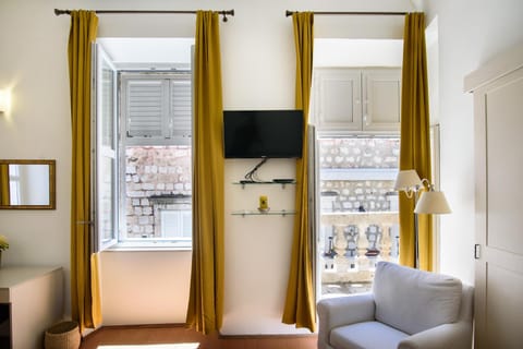 TV and multimedia, View (from property/room), Bedroom