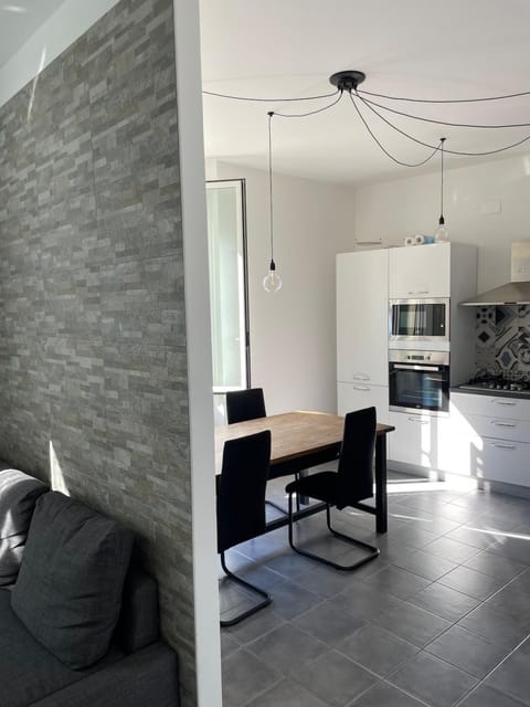 La Finestra sul Porto Apartment in Savona