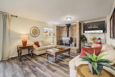 Iron View Hot Tub Fire Pit & Breathtaking Views House in Black Forest