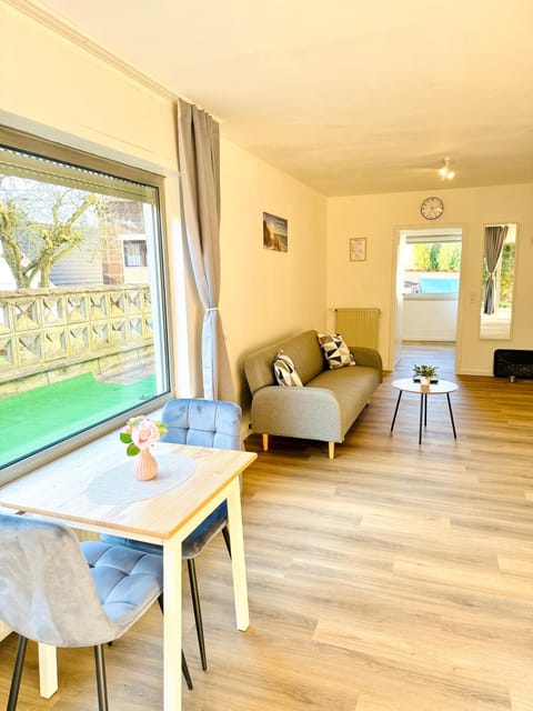 Patio, Living room, Seating area, Dining area