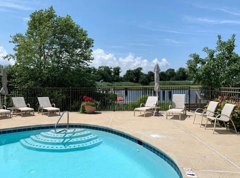 Snug harbor 2 House in Henlopen Acres