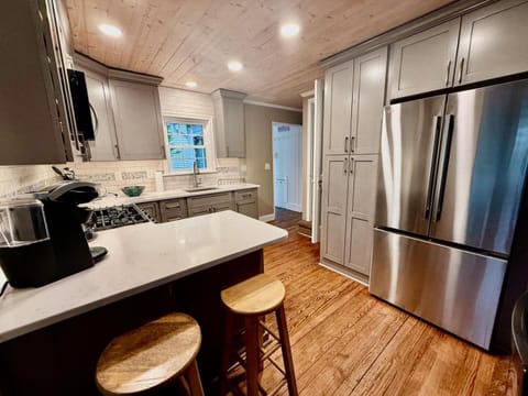 6Th street 8 House in Rehoboth Beach