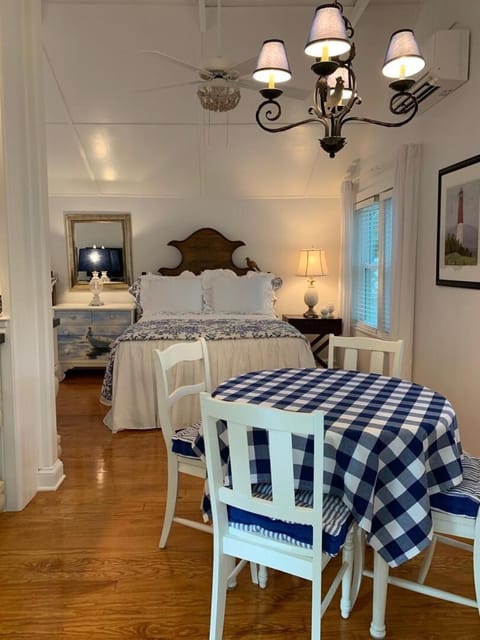 Oak avenue 20 House in Henlopen Acres