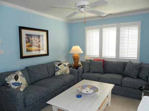 Henlopen avenue 60 House in Henlopen Acres