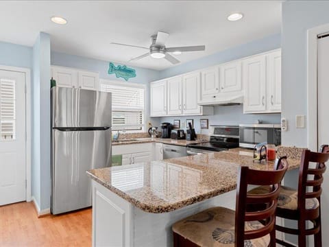 Kitchen or kitchenette, kitchen