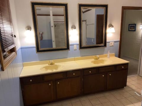 Tidewaters 92 House in Henlopen Acres