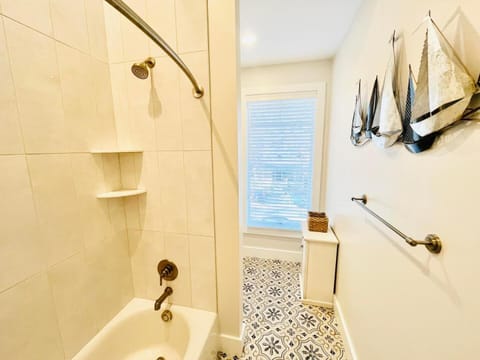 Columbia avenue 48 House in Henlopen Acres