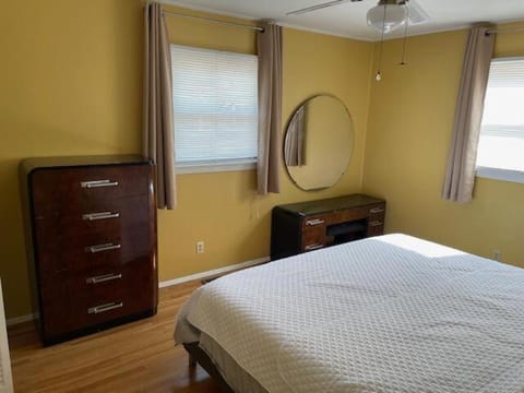 Country club drive 208 House in Rehoboth Beach