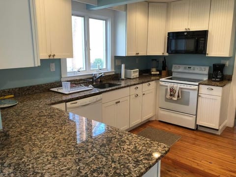 Lake avenue 21 House in Henlopen Acres