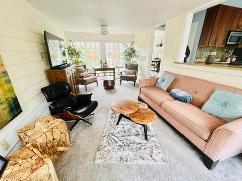 Pine reach 63 House in Henlopen Acres