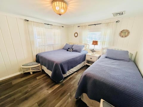 Saulsbury street 23 #1 House in Dewey Beach